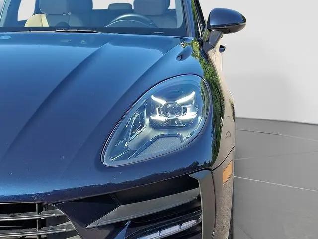 2019 Porsche Macan Macan