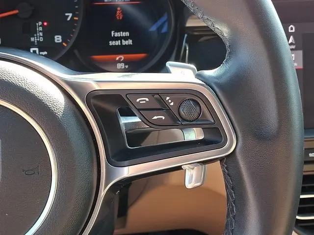 2019 Porsche Macan Macan