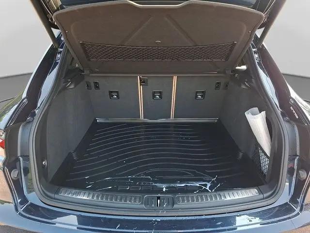 2019 Porsche Macan Macan