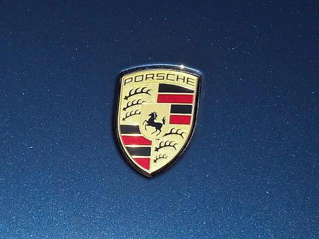 2019 Porsche Macan Macan