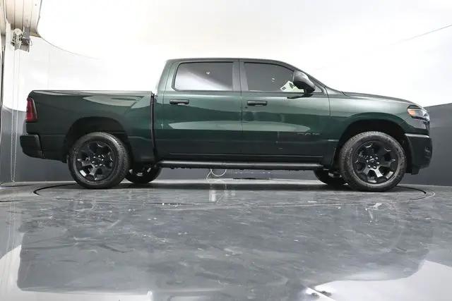2026 Ram 1500 Express Crew Cab 4x4 57 Box