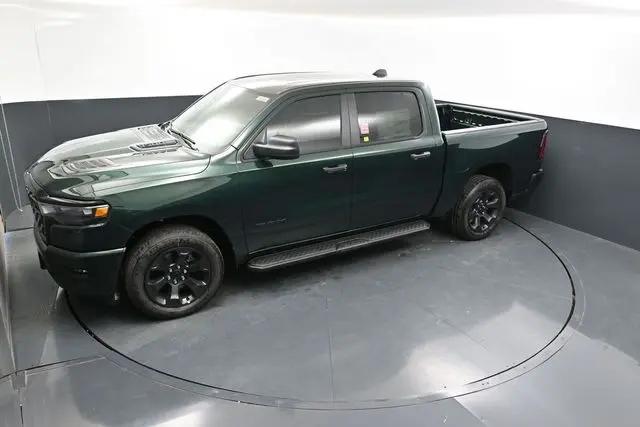2026 Ram 1500 Express Crew Cab 4x4 57 Box