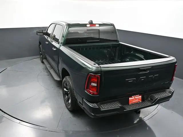 2026 Ram 1500 Express Crew Cab 4x4 57 Box