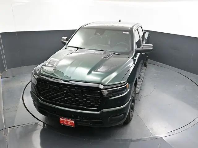 2026 Ram 1500 Express Crew Cab 4x4 57 Box