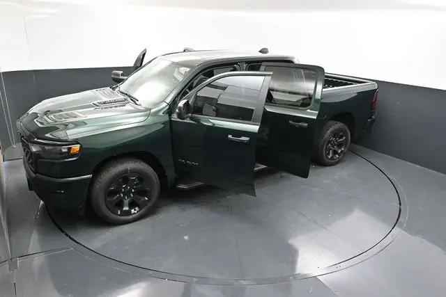 2026 Ram 1500 Express Crew Cab 4x4 57 Box