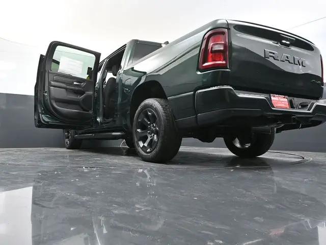 2026 Ram 1500 Express Crew Cab 4x4 57 Box