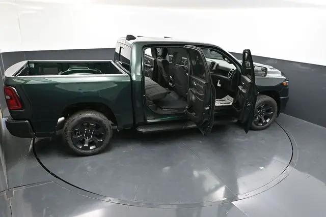 2026 Ram 1500 Express Crew Cab 4x4 57 Box