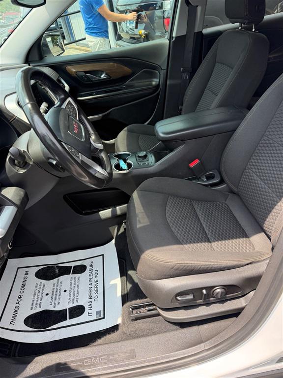 2020 GMC Terrain AWD SLE