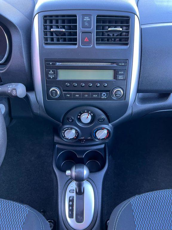 2014 Nissan Versa Note SV