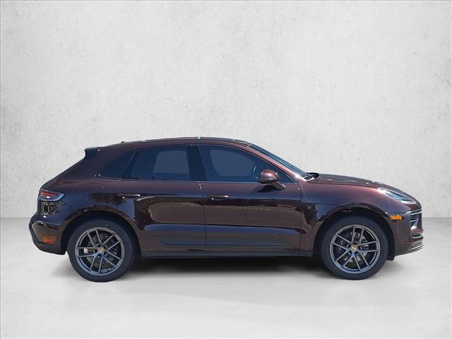 2023 Porsche Macan AWD