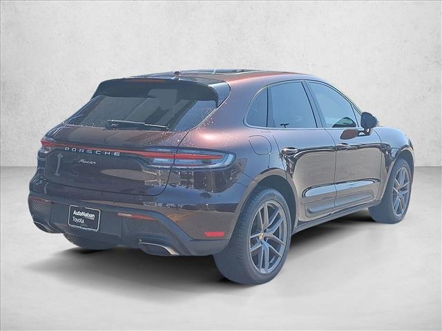2023 Porsche Macan AWD