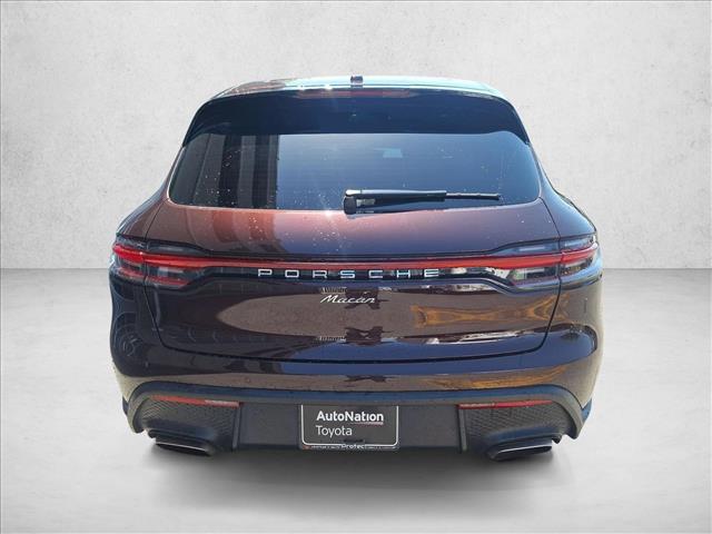2023 Porsche Macan AWD