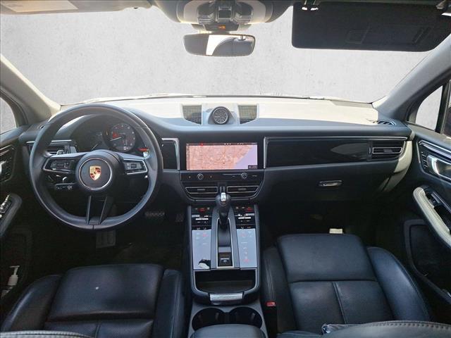 2023 Porsche Macan AWD