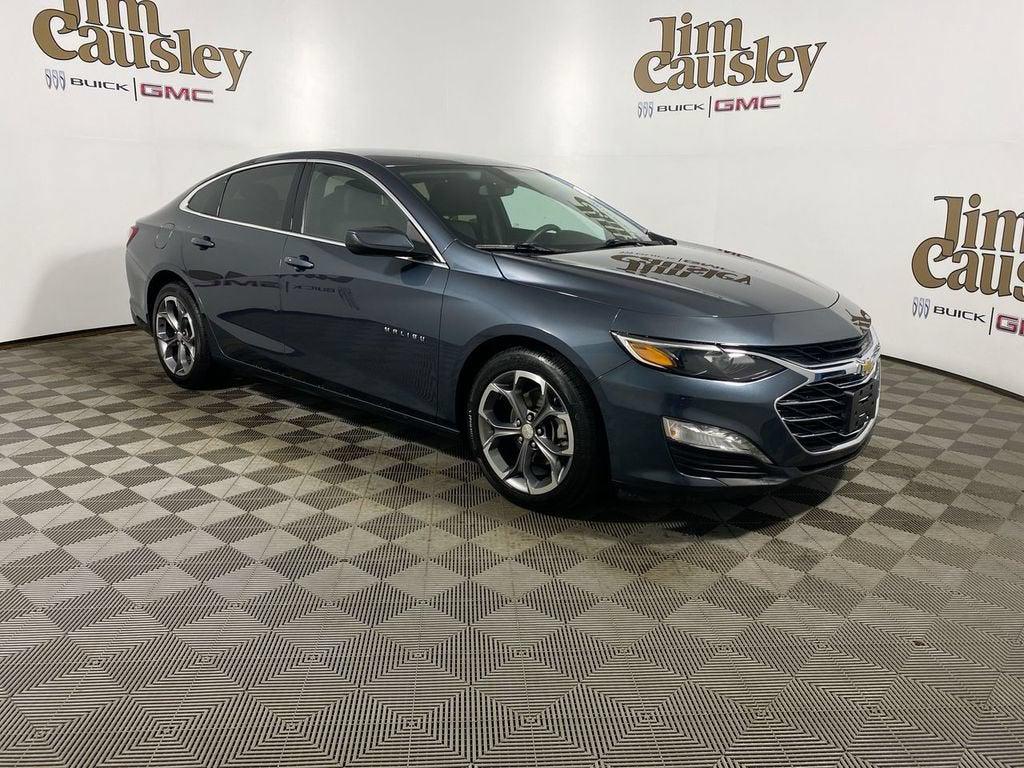 Shadow Gray Metallic 2020 Chevrolet Malibu Sedan Front-Wheel Drive Automatic
