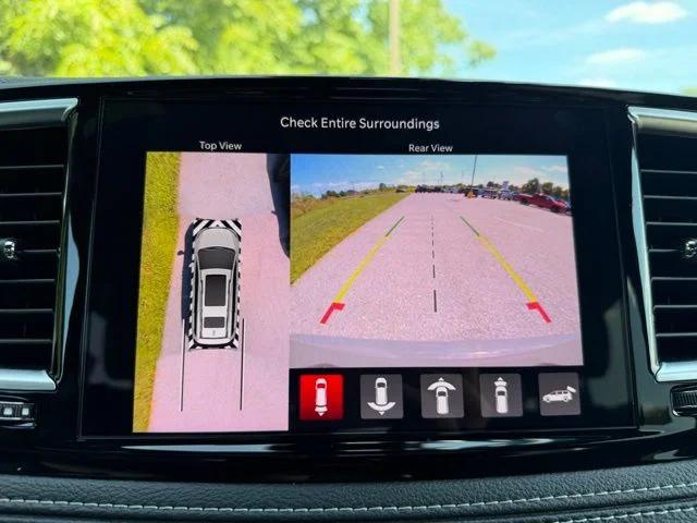 2025 Chrysler Pacifica Limited AWD