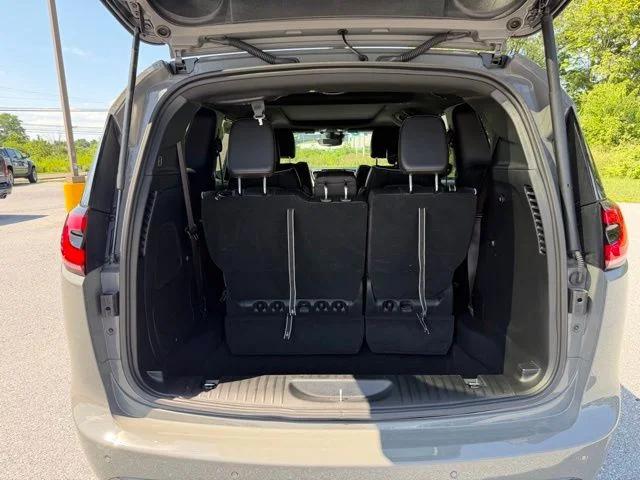 2025 Chrysler Pacifica Limited AWD