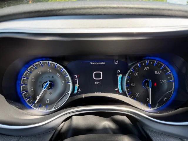 2025 Chrysler Pacifica Limited AWD