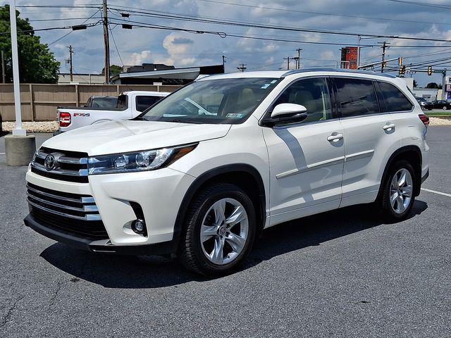 2019 Toyota Highlander Limited for sale in East Petersburg, PA