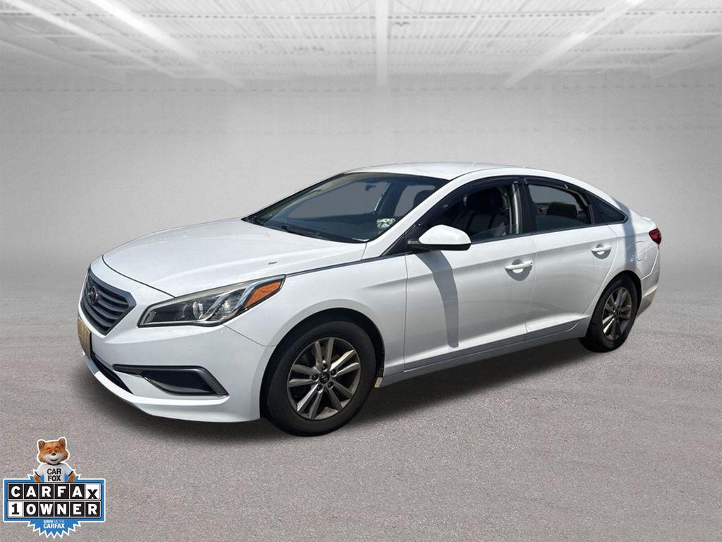 Quartz White Pearl 2017 Hyundai Sonata Sedan Front-Wheel Drive Automatic