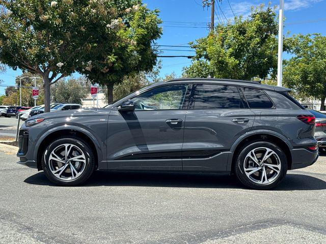 2027 Audi Q6 e-tron Premium quattro
