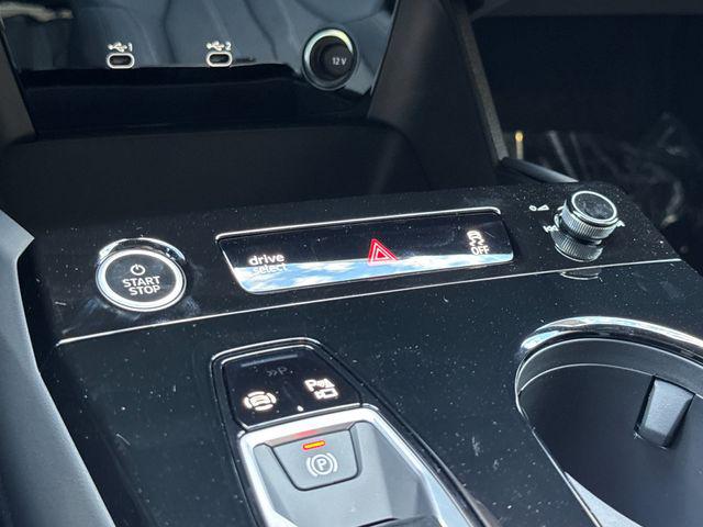 2027 Audi Q6 e-tron Premium quattro