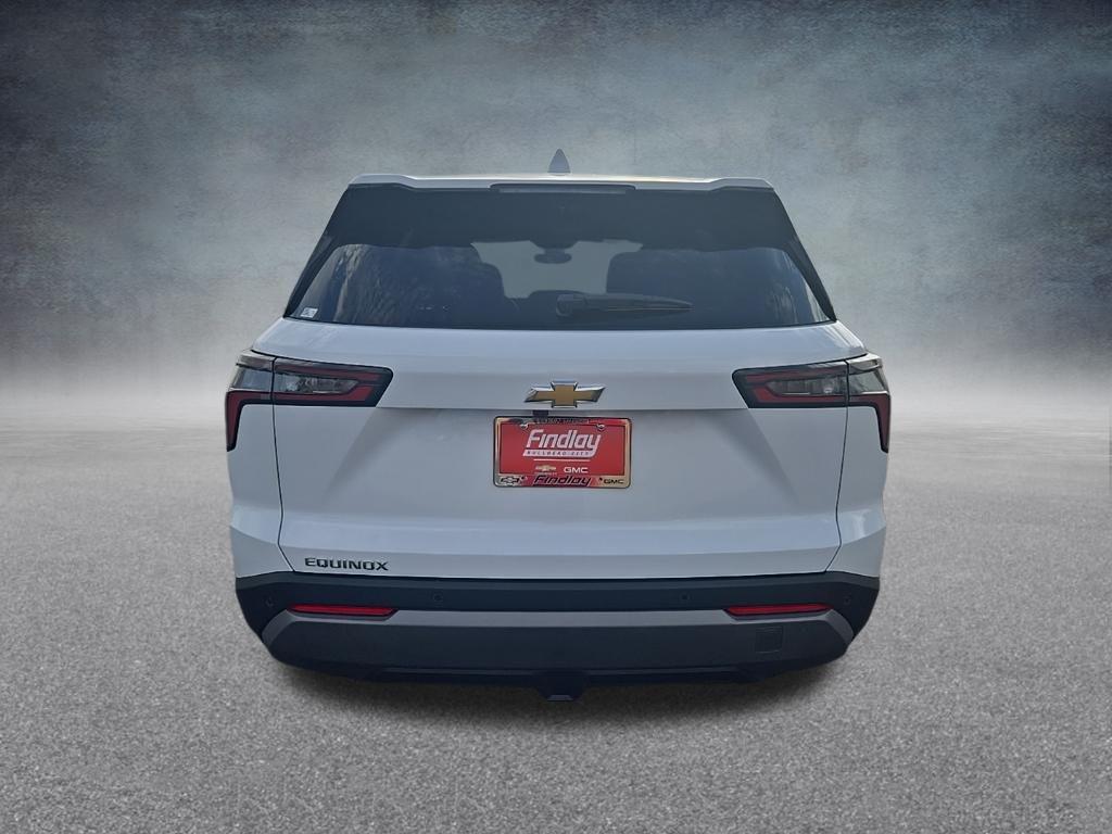 2027 Chevrolet Equinox LT - Photo 5