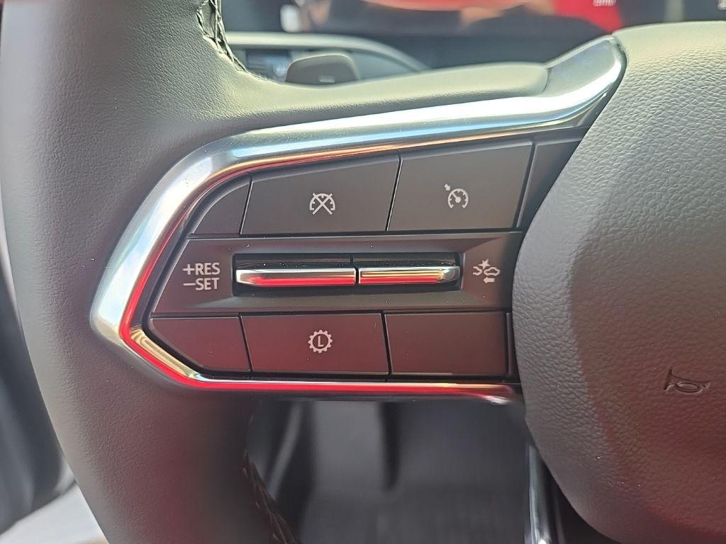 2027 Chevrolet Equinox LT - Photo 18
