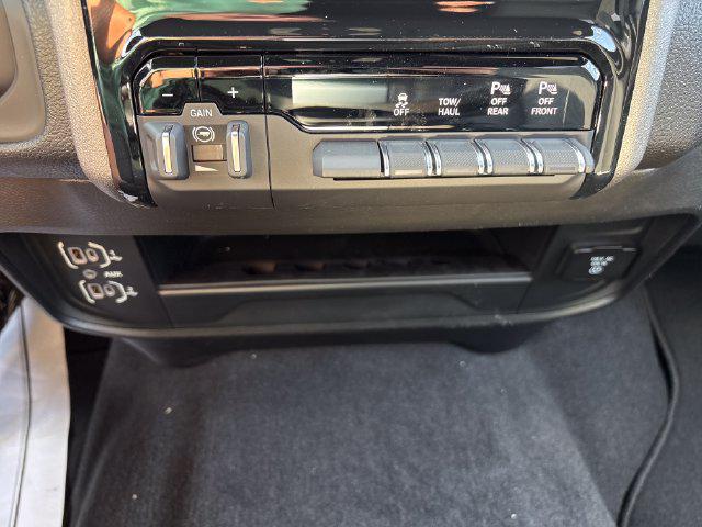 2026 Ram 2500 Tradesman Crew Cab 4x4 64 Box