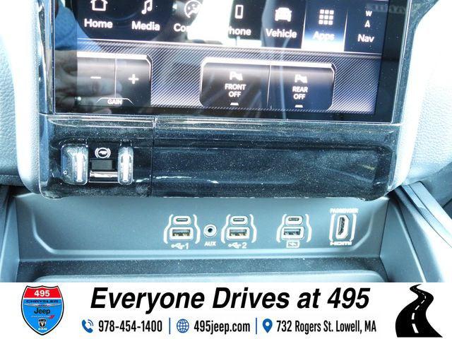 2026 Ram 1500 Laramie Crew Cab 4x4 5'7" Box