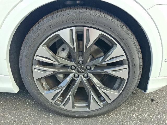 2026 Audi Q8 Premium Plus 55 TFSI quattro Tiptronic