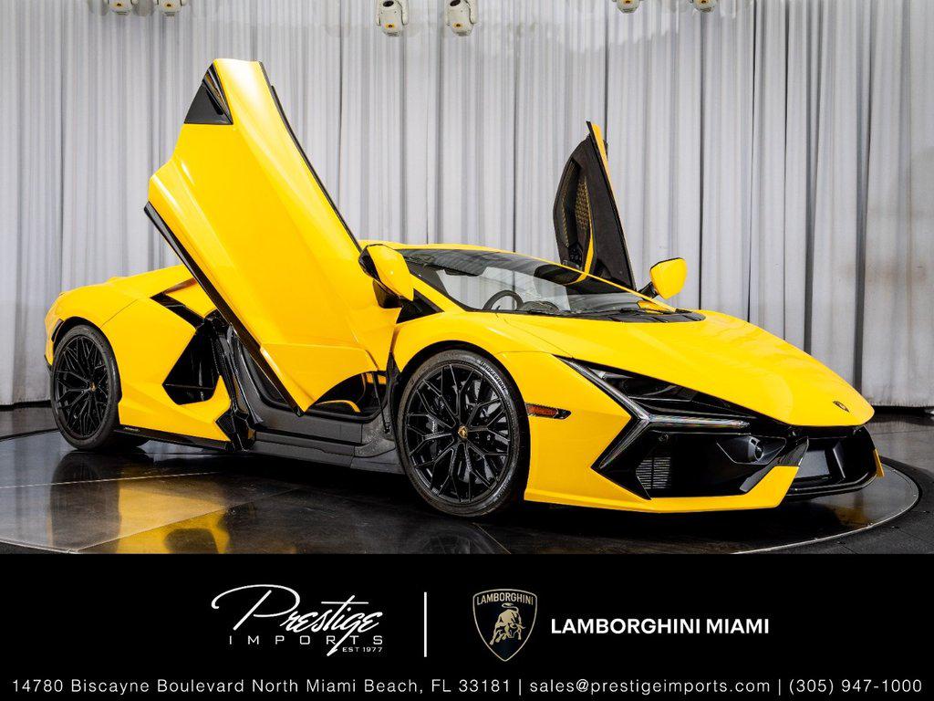 /2024 Lamborghini Revuelto