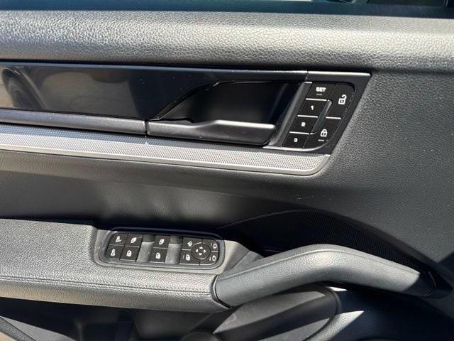 2024 Porsche Cayenne 4DR AWD