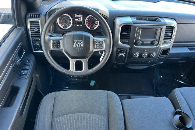 2024 Ram 1500 Classic Warlock Crew Cab 4x2 57 Box
