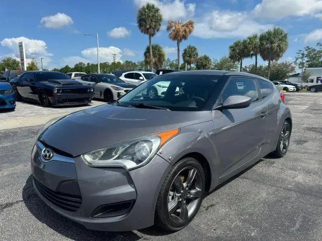 2015 Hyundai Veloster Base for sale in Orlando, FL