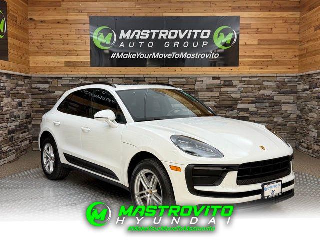 2022 Porsche Macan Base for sale in YORKVILLE, NY