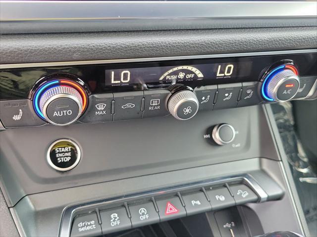 2021 Audi Q3 Premium Plus 45 TFSI S line quattro Tiptronic