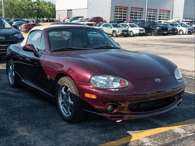 2000 Mazda MX-5 Base for sale in Dubuque, IA