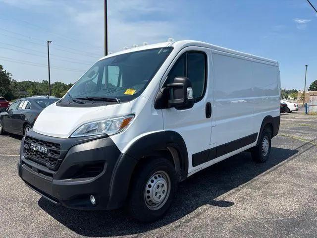 2025 Ram ProMaster 2500 Cargo Van Tradesman Low Roof 136" WB w/Pass Seat for sale in Farmington Hills, MI