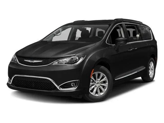 2017 Chrysler Pacifica Touring-L for sale in Sullivan, IL