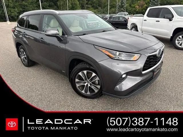 2024 Toyota Highlander Hybrid XLE for sale in Mankato, MN