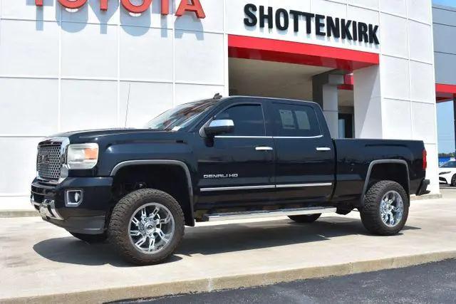 2015 GMC Sierra 2500HD Denali for sale in Quincy, IL