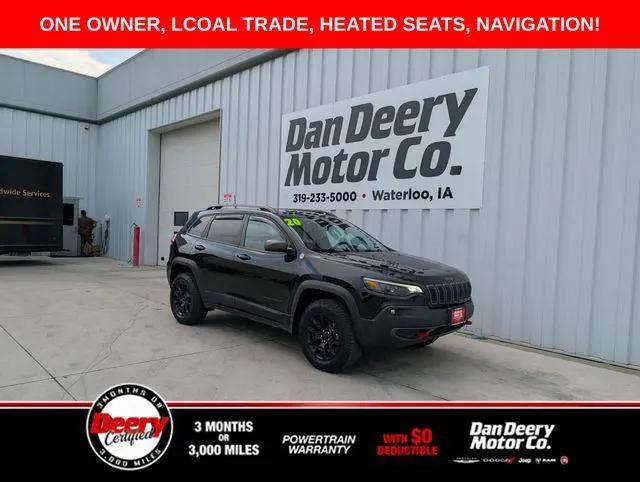 2020 Jeep Cherokee Trailhawk 4x4 for sale in Waterloo, IA