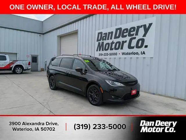 2020 Chrysler Pacifica AWD Launch Edition for sale in Waterloo, IA