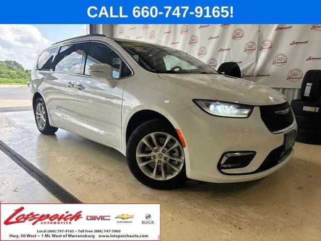 2021 Chrysler Pacifica Touring AWD for sale in Warrensburg, MO