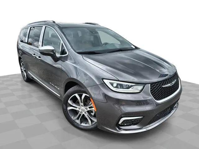 2022 Chrysler Pacifica Pinnacle for sale in Cullman, AL