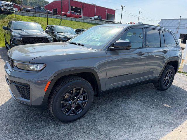 2027 Jeep Grand Cherokee Laredo Altitude 2027 Jeep Grand Cherokee Laredo Altitude