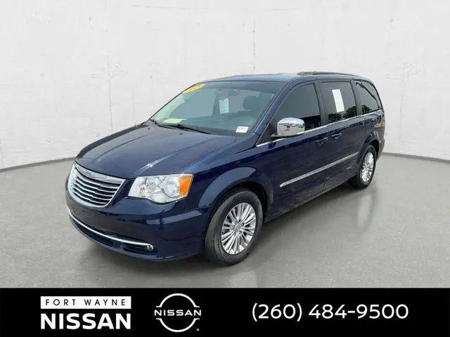 2015 Chrysler Town & Country Touring-L for sale in Fort Wayne, IN
