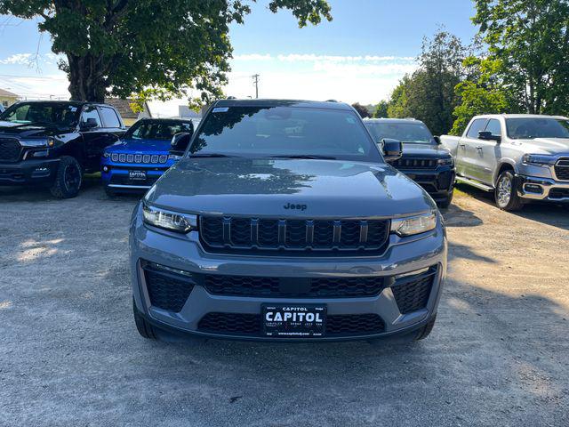 2027 Jeep Grand Cherokee Limited 2027 Jeep Grand Cherokee Limited