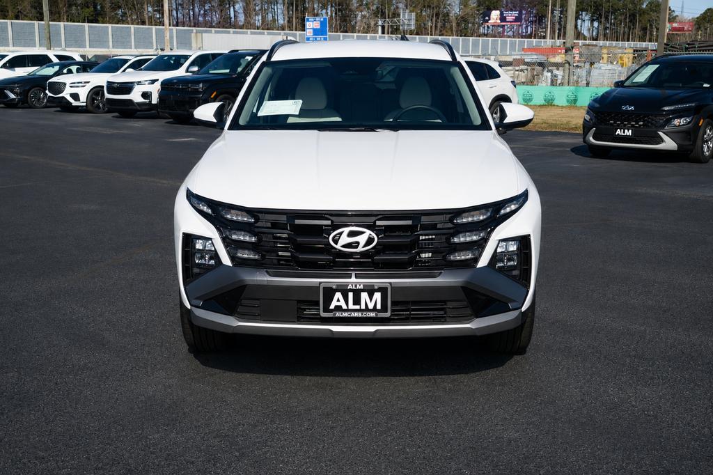 New 2026 Creamy White Pearl HYUNDAI SEL FWD image 2