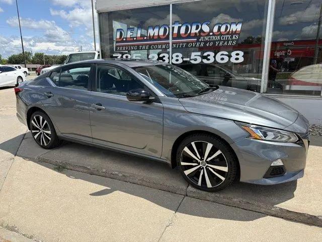 2020 Nissan Altima SR Intelligent AWD for sale in Junction City, KS